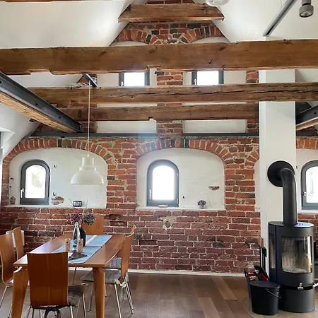 Backsteinspeicher Апартаменты Штральзунд